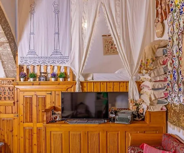 Beautiful Historic House *